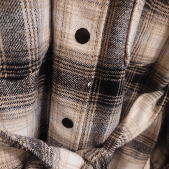 Laundry By Shelli Sega Plaid Jacket Flannel Shacket Utility Belted - Picture 5 of 7